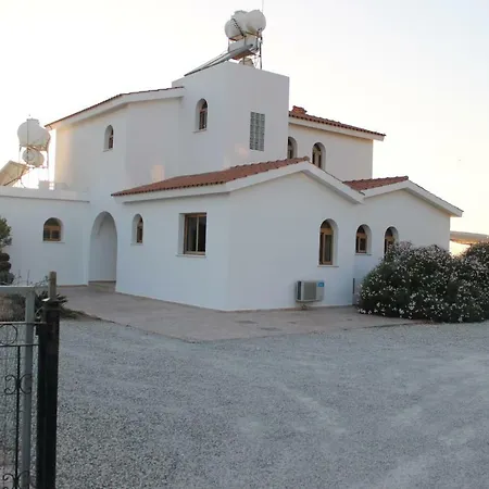 Villa Dafni Peyia